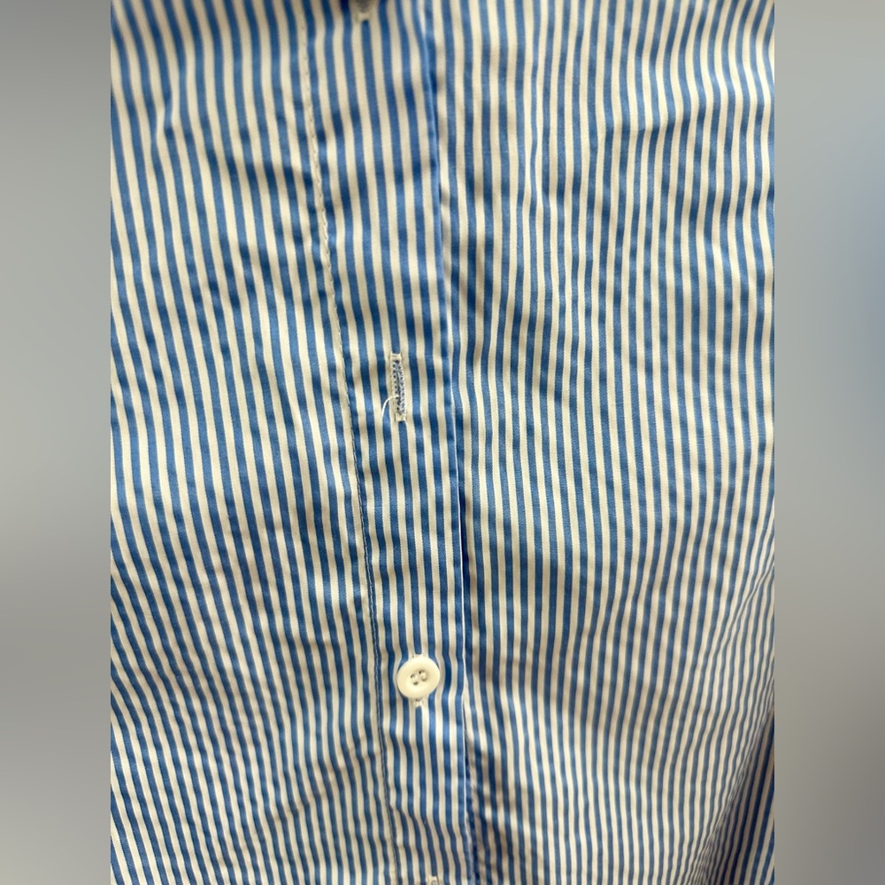 🩵Blue Striped Women's Top. - Picture 8 of 8